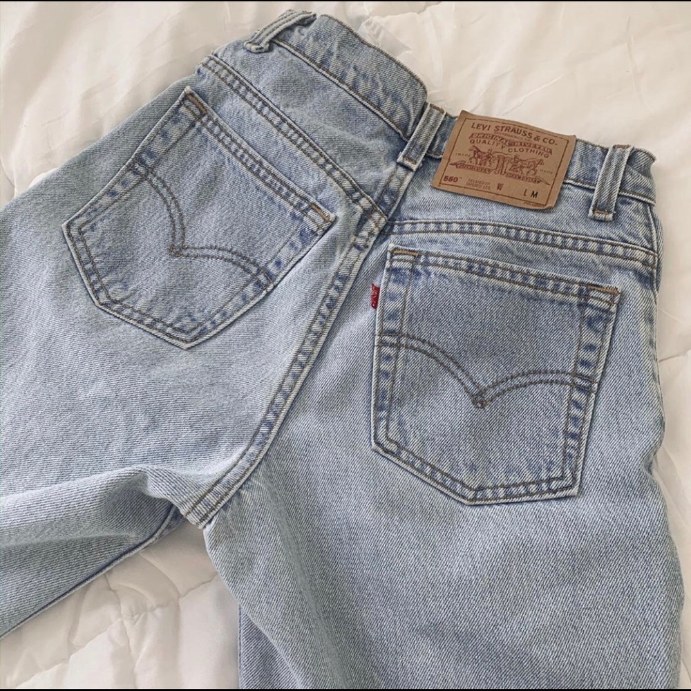 Vintage Levi’s 550 Relaxed Fit Tapered Leg